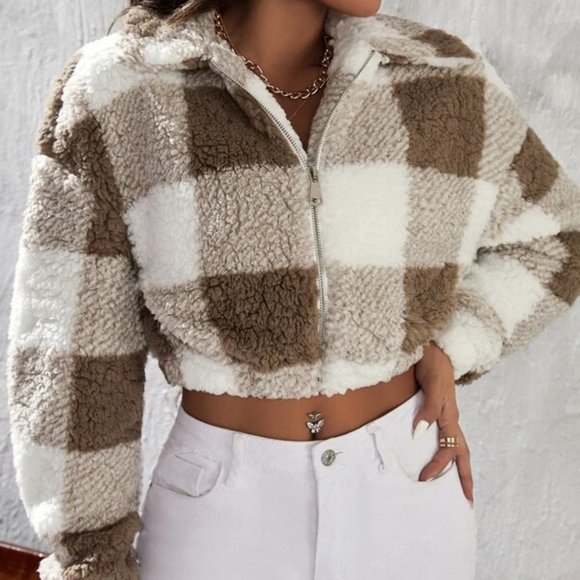 Brown Buffalo Plaid Teddy Zipper Coat in L - Picture 3 of 4